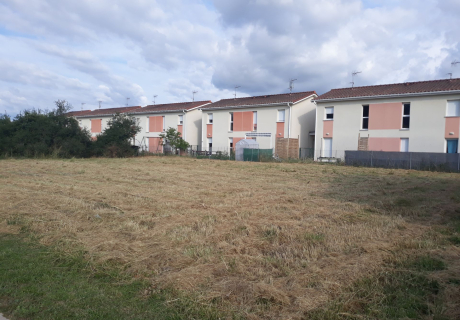 Terrain de 762 m&sup2; &agrave; Lescure d'Albigeois